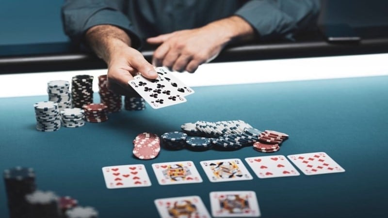 Tìm hiểu về xác suất Poker